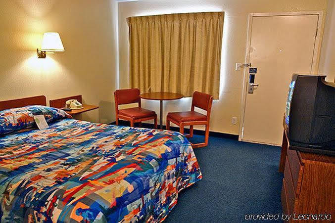 Motel 6-Redding, Ca - North Экстерьер фото